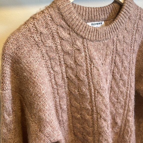 Old Navy wool blend cable knit sweater. - Picture 2 of 6
